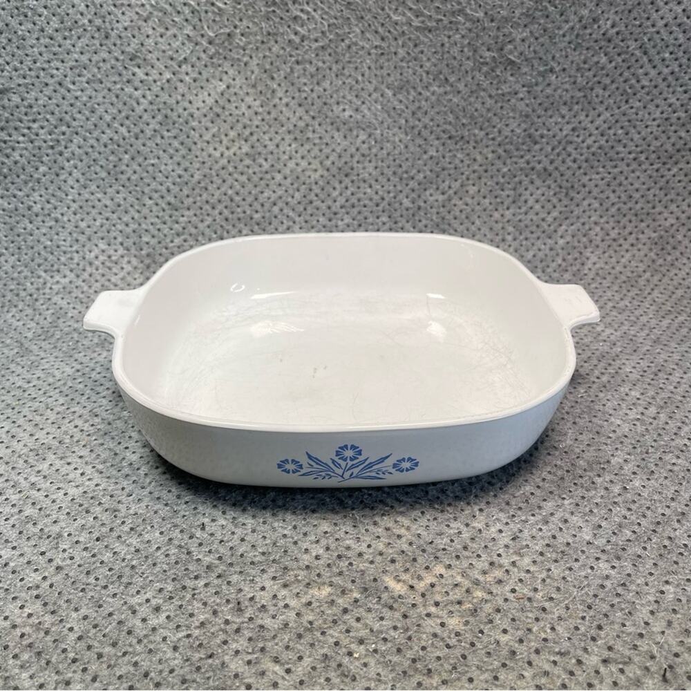 Corning Ware Blue Cornflower 1.5 Quart Casserole Dish